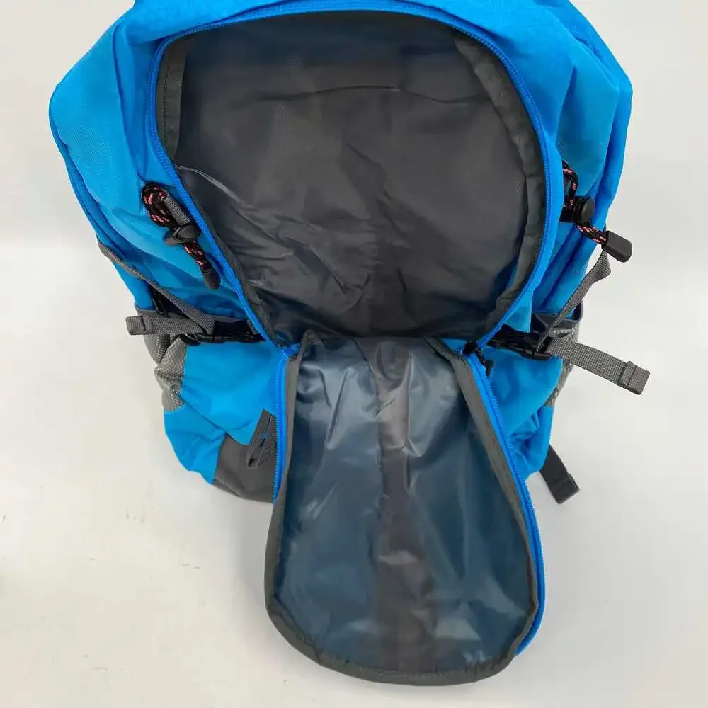Urban Roam Blue Gray Medium Backpack | Perfect for Any Season